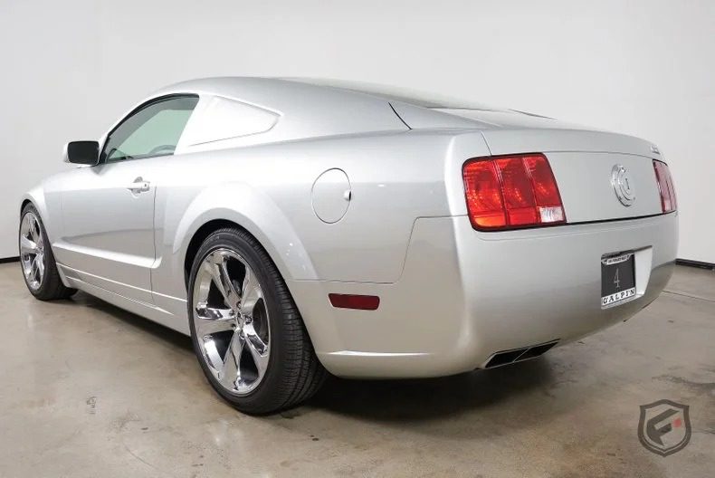 2009 Ford Mustang Iacocca Silver 45th Anniversary Edition #04, photo 1