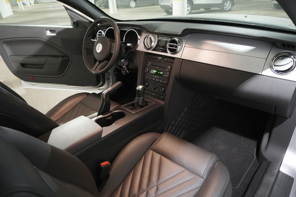 2009 Ford Mustang Iacocca Silver 45th Anniversary Edition #15, photo 1