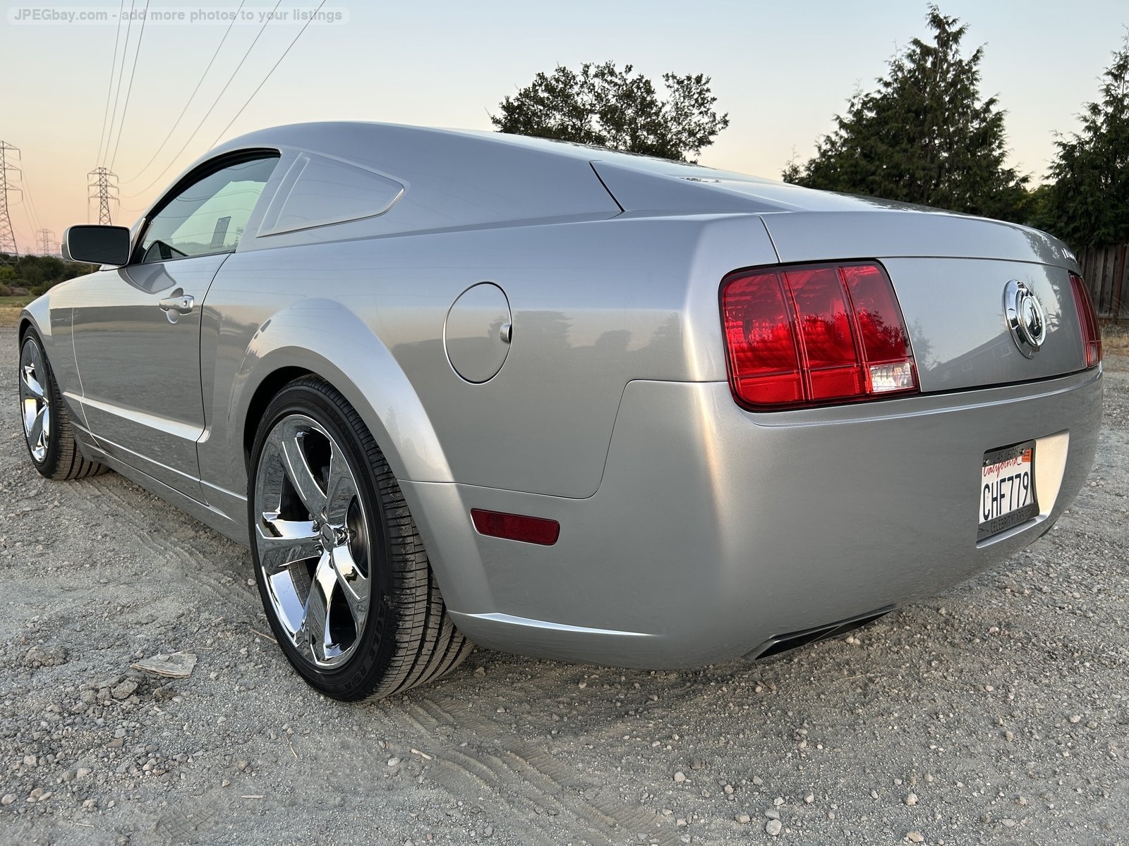 2009 Ford Mustang Iacocca Silver 45th Anniversary Edition #30, photo 12
