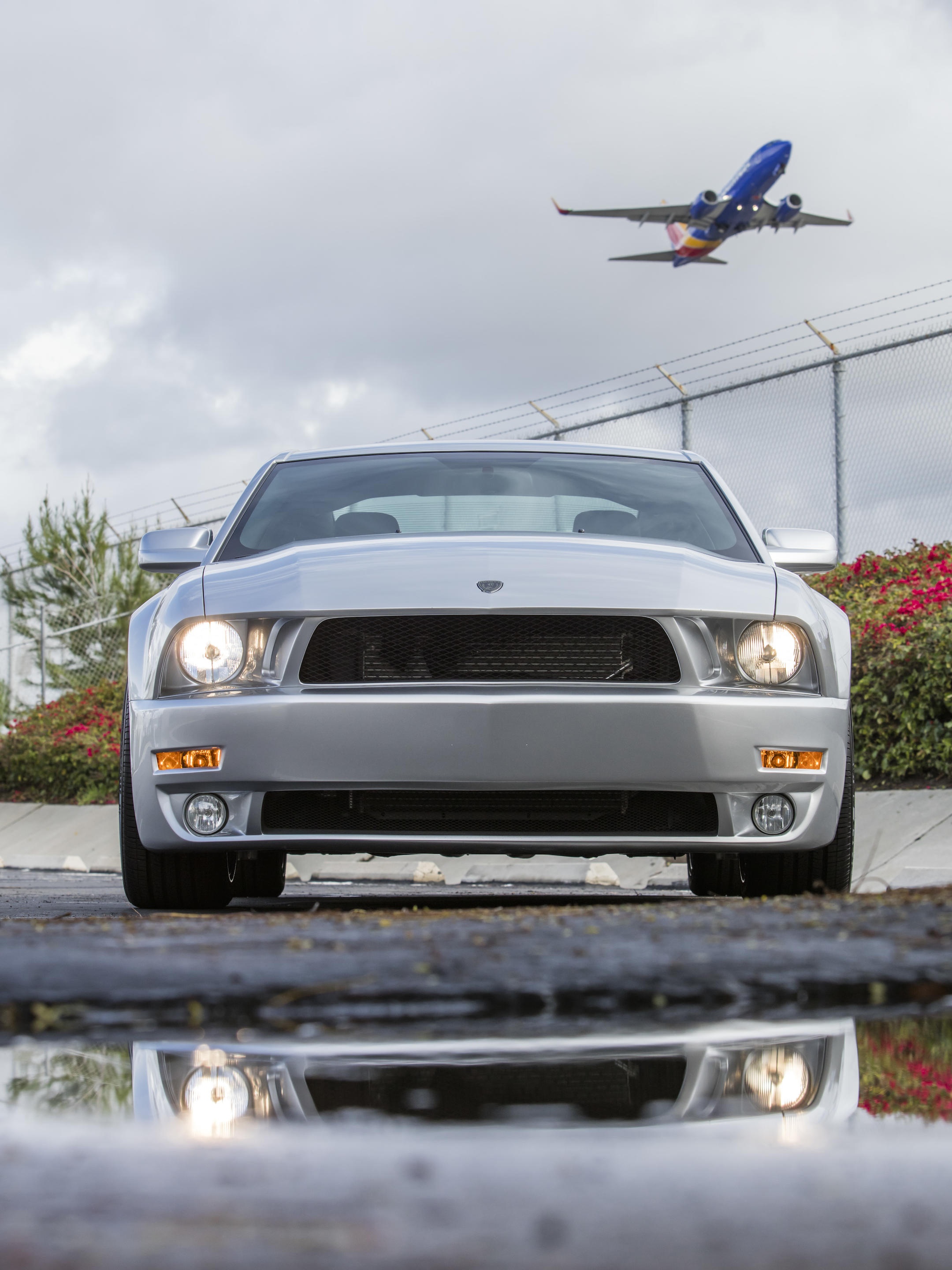 2009 Ford Mustang Iacocca Silver 45th Anniversary Edition #32, photo 7