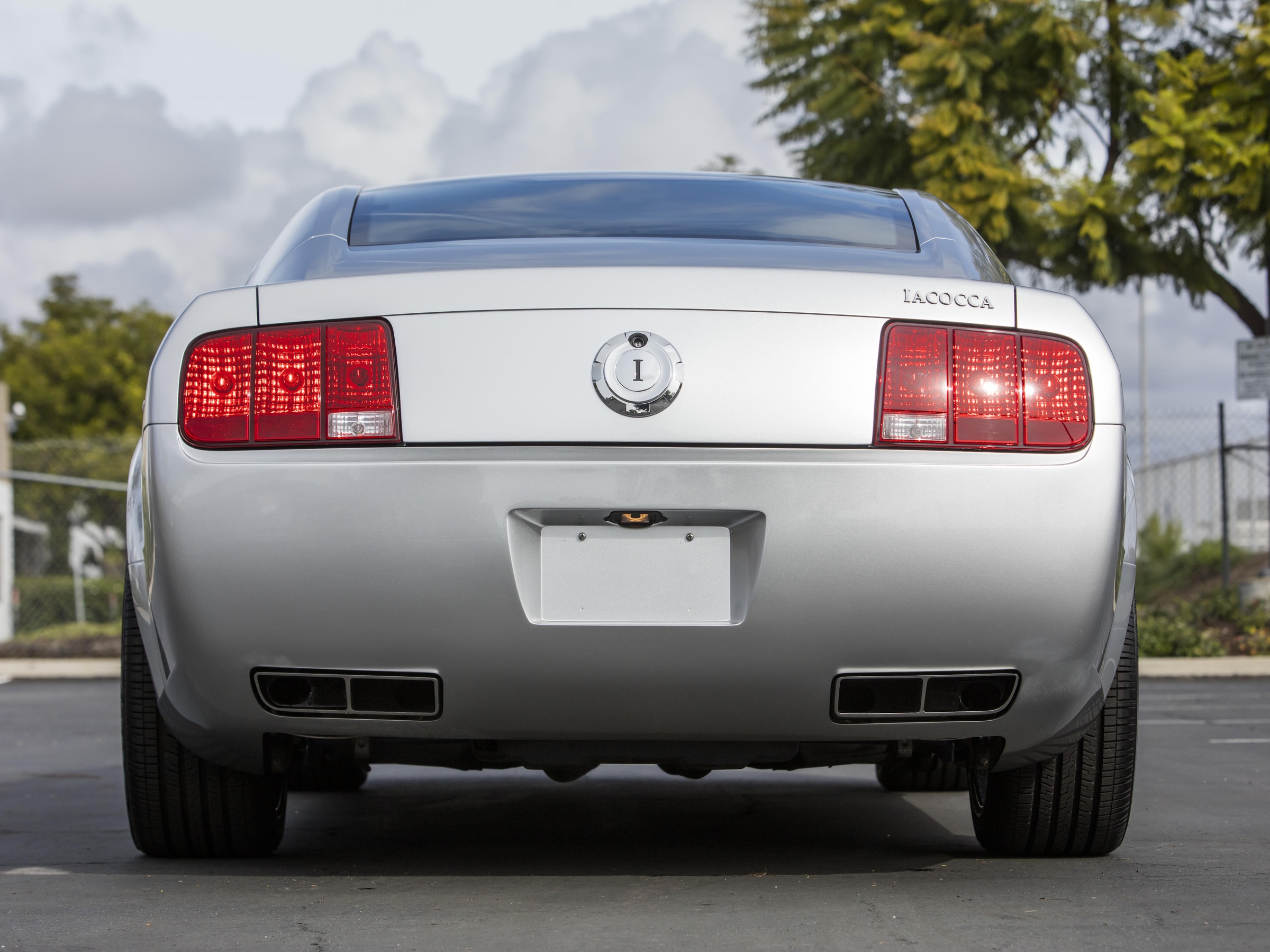 2009 Ford Mustang Iacocca Silver 45th Anniversary Edition #32, photo 10