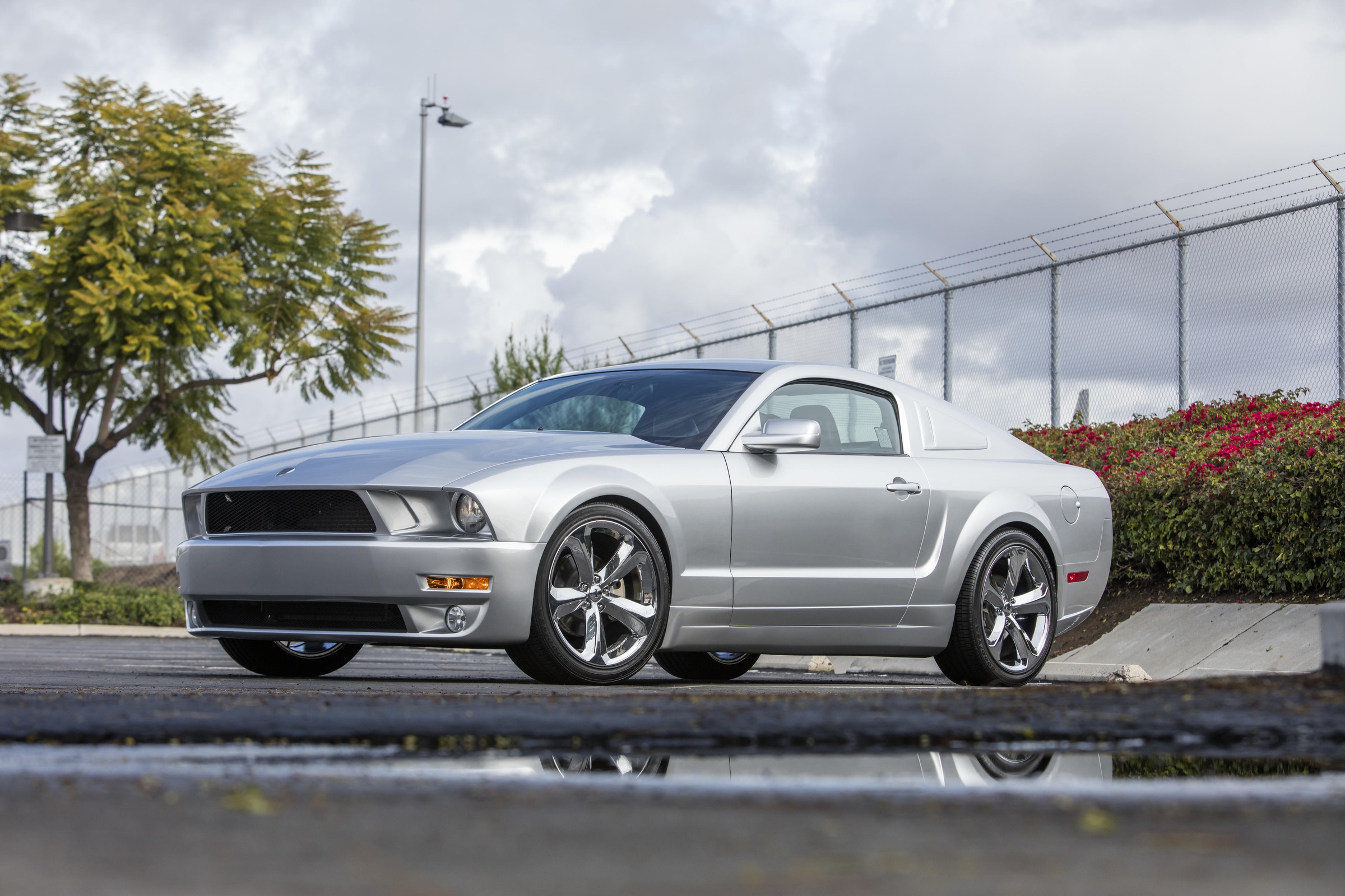 2009 Ford Mustang Iacocca Silver 45th Anniversary Edition #32, photo 19