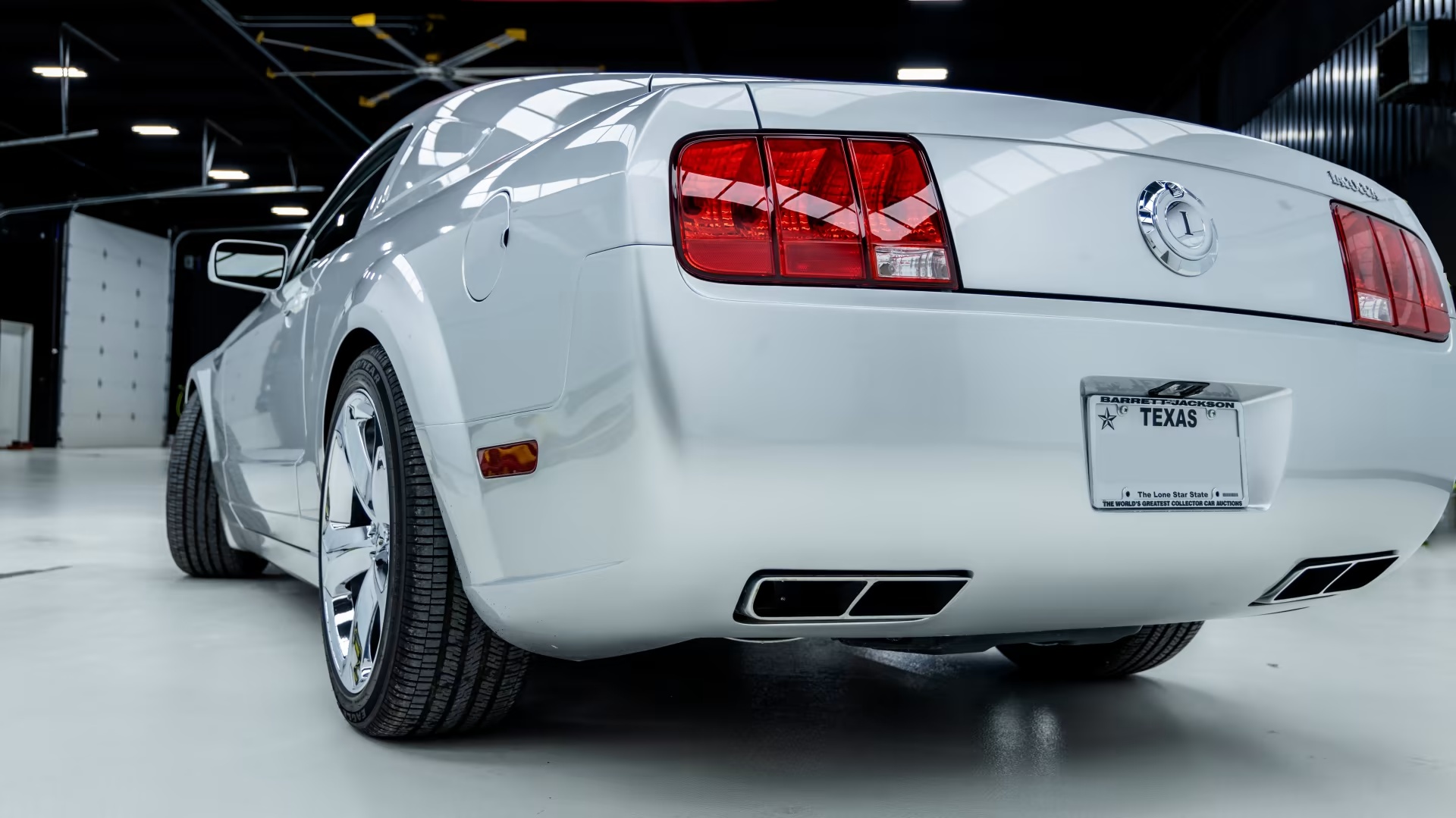 2009 Ford Mustang Iacocca Silver 45th Anniversary Edition #33, photo 10
