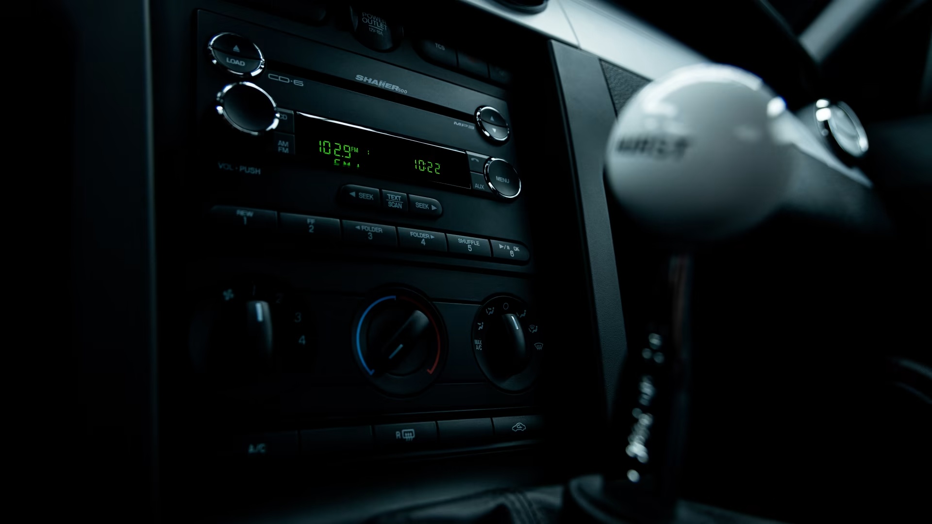 2009 Ford Mustang Iacocca Silver 45th Anniversary Edition #33, photo 21